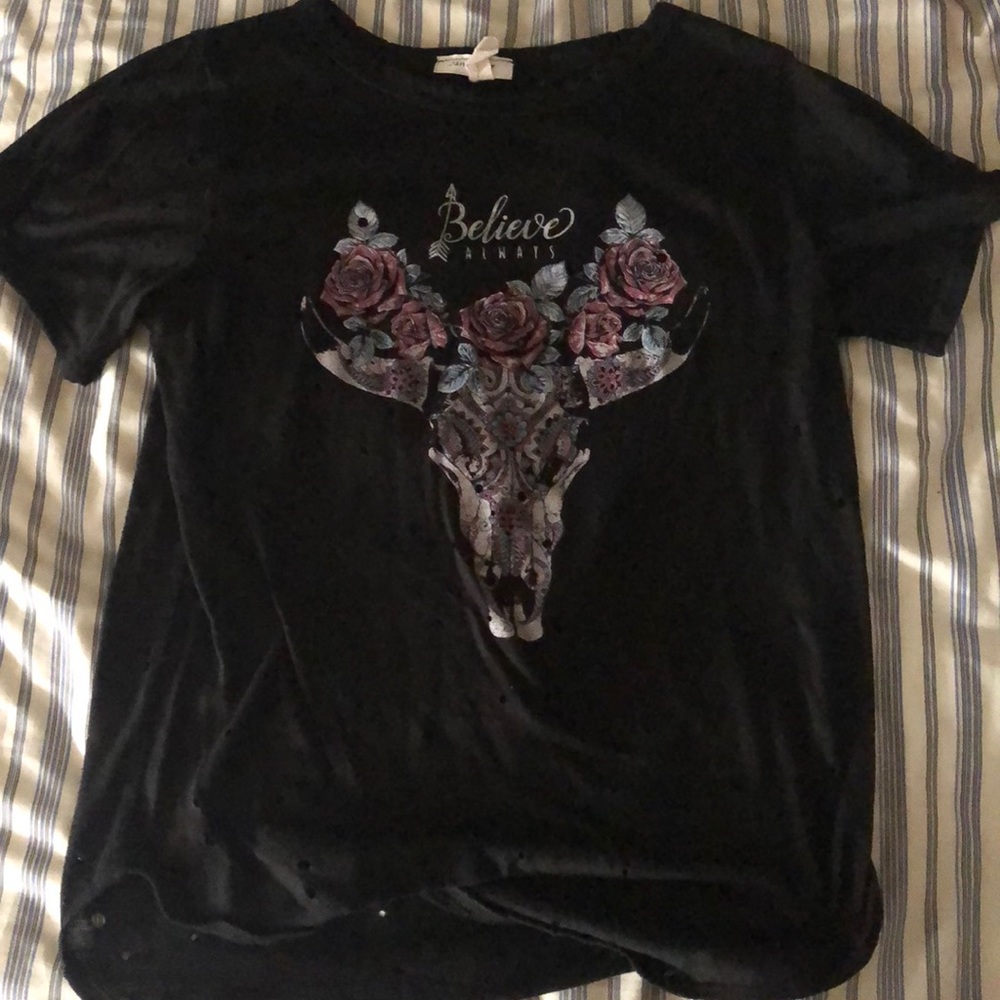 Black t-shirt